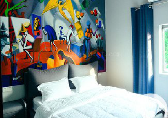 庆元对于酒店的墙体彩绘而言更注重哪些方面？