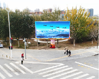 庆元户外大屏广告投放要点。